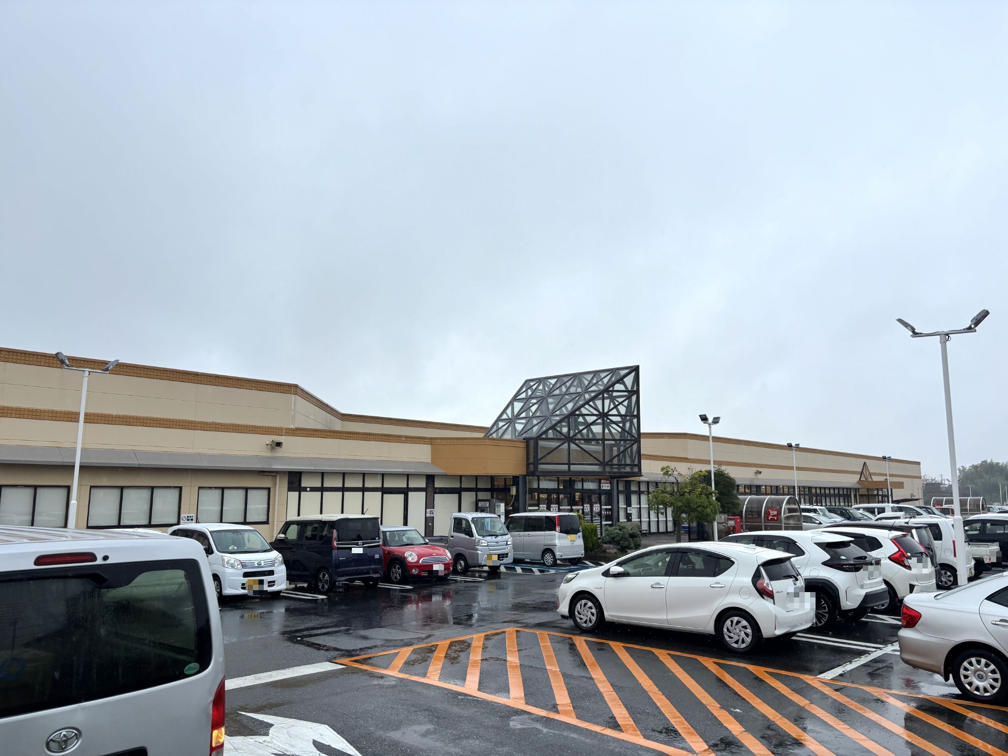 ヨークベニマル築館店